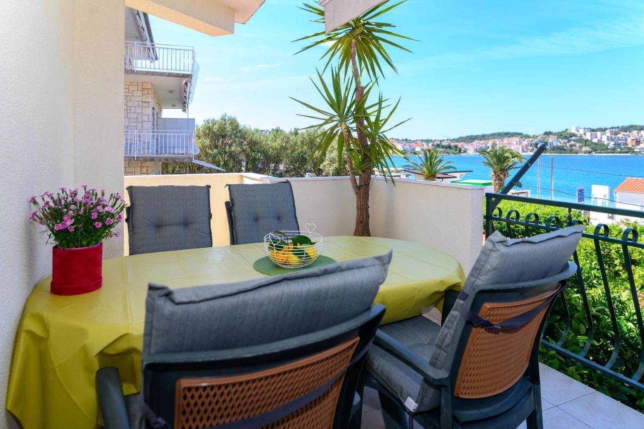 Apartments Vice Trogir Exterior photo