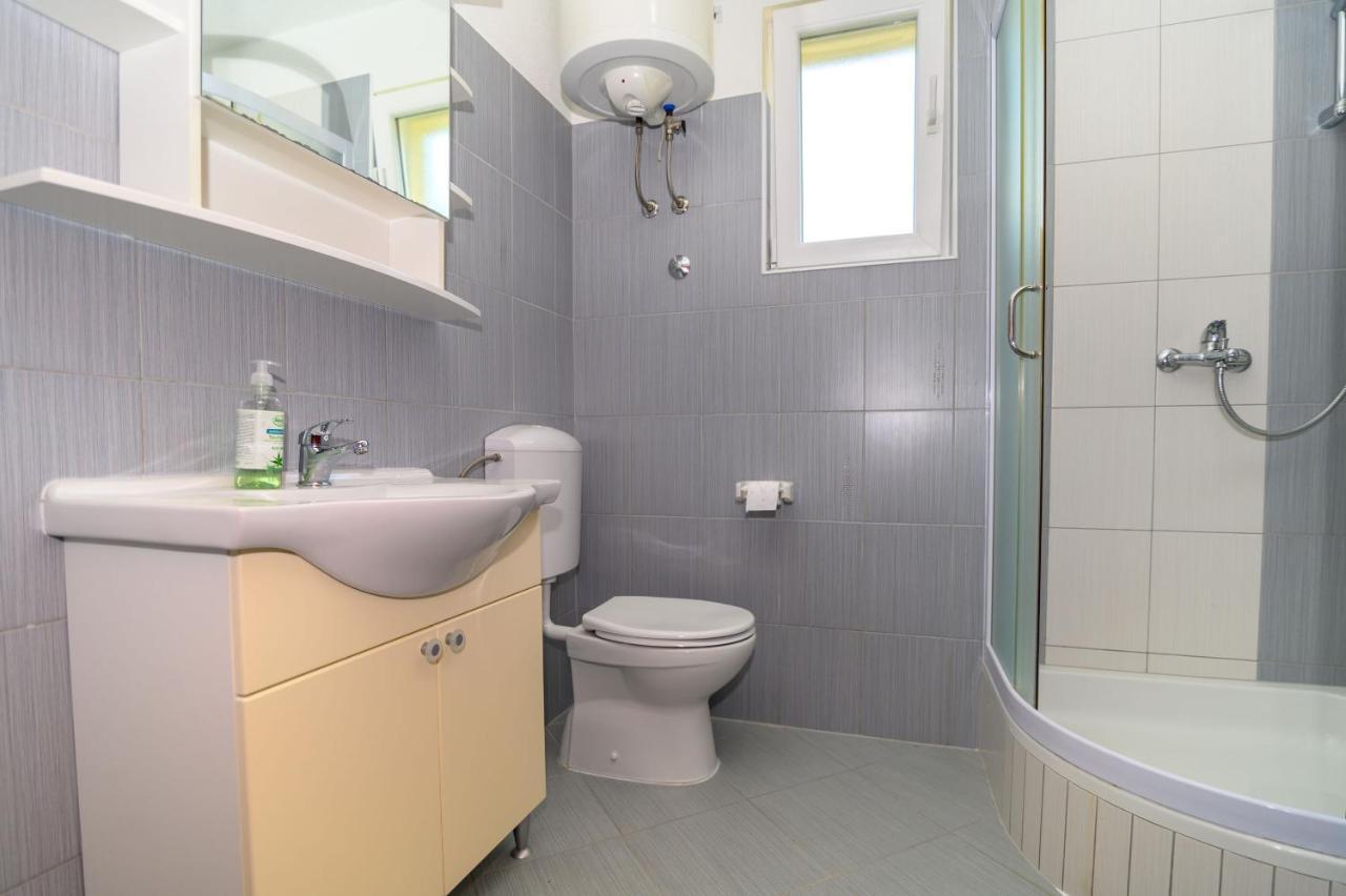 Apartments Vice Trogir Exterior photo